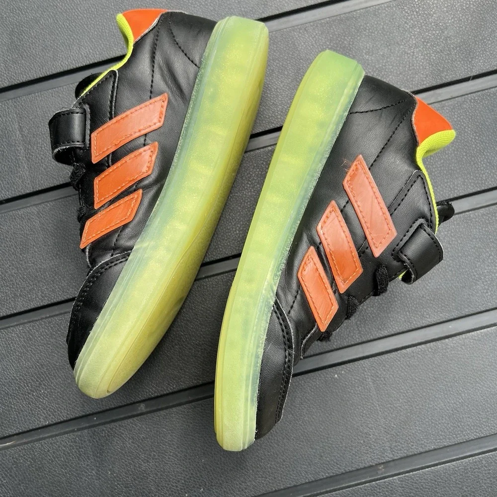 Adidas Courtblock Black Tennis Shoes Neon Green Sole Youth Size 13K Orange Blue
